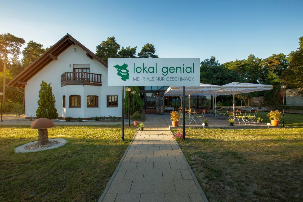 Lokal Genial Pension & Restaurant Beelitz Εξωτερικό φωτογραφία