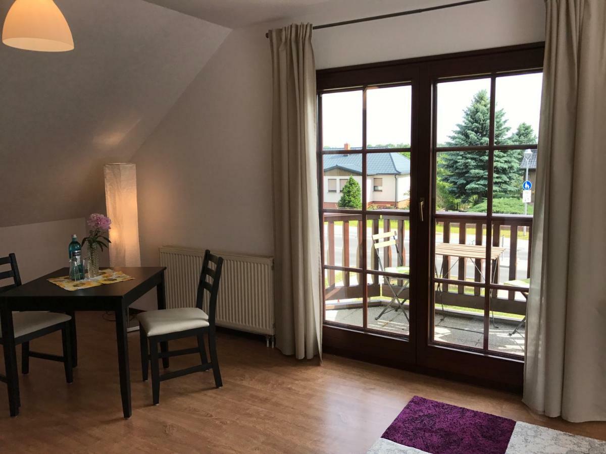 Lokal Genial Pension & Restaurant Beelitz Εξωτερικό φωτογραφία